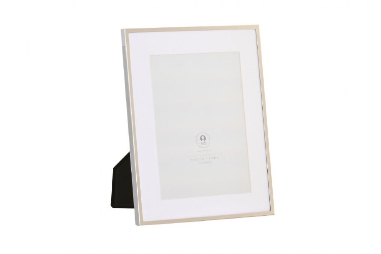 SILVER PICTURE FRAME 5" X 7"