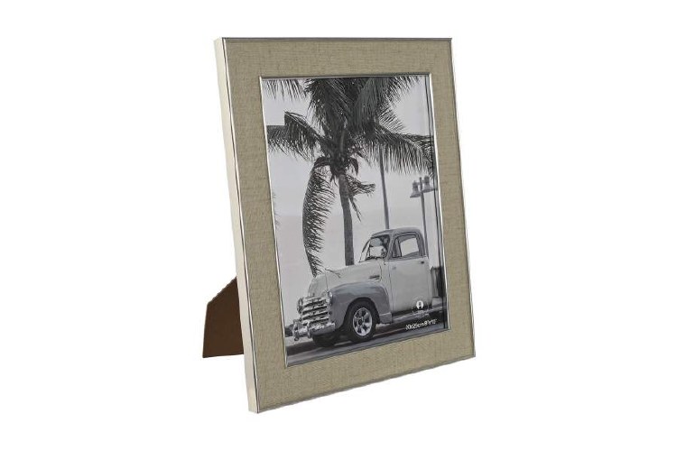 SILVER PICTURE FRAME