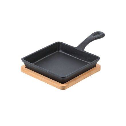 SQUARE CAST IRON PAN W/ BAMBOO  BASE