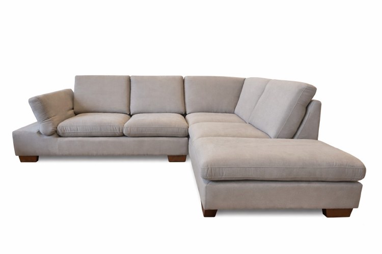 BACOLI GREY SECTIONAL W/CHAISE