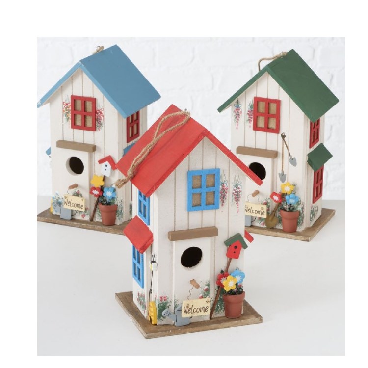 BIRD HOUSE VILLAGE