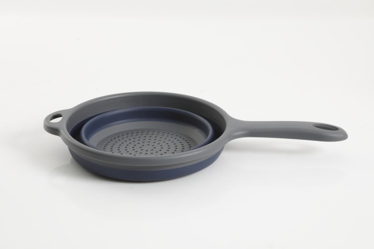 COLANDER W/HANDLES-BLUE/GREY