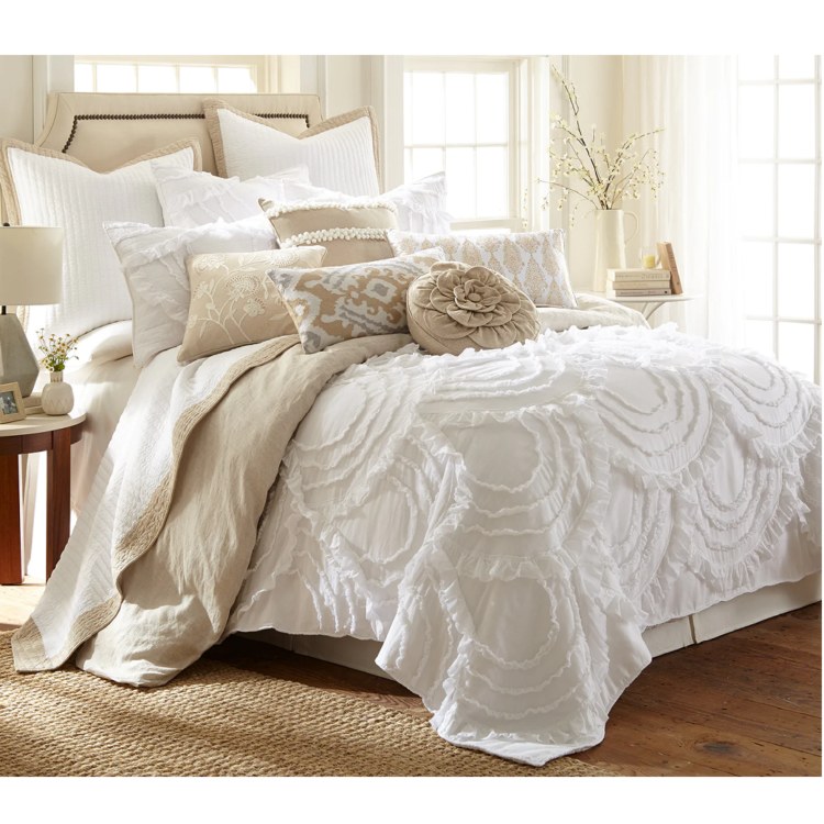 ALLIE WHITE QUILT SET -3PC-FULL/QUEEN