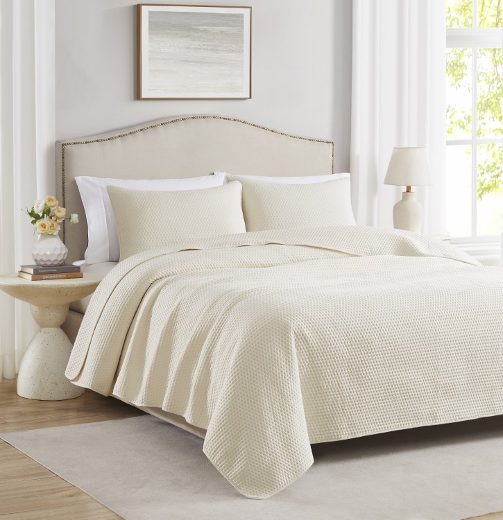 CAYLA IVORY QUILT SET-KING