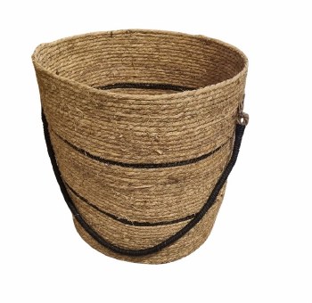 BASKET WITH BLACK STRAP LG