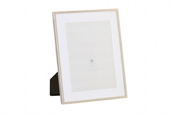 SILVER PICTURE FRAME 6" X 8"