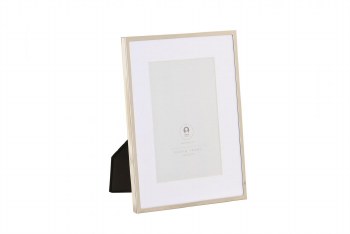 SILVER PICTURE FRAME 4"X6"