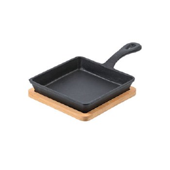 SQUARE CAST IRON PAN W/ BAMBOO  BASE