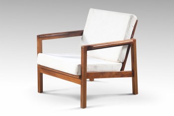 BRONBY ARMCHAIR