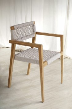 CHARLOTTE ARMCHAIR