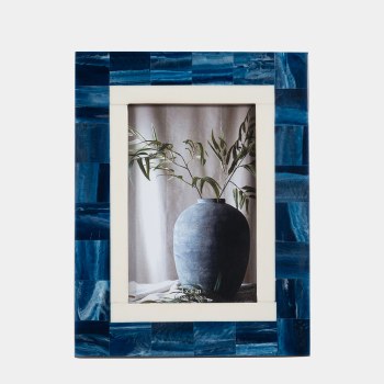 PICTURE FRAME W/WHITE & NAVY BORDER-SMALL