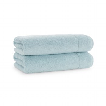 SOFT BLUE BATH TOWEL