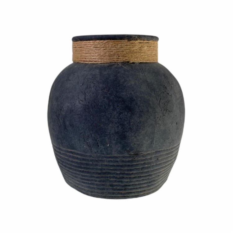 SHORT BLACK VASE W/ROPE