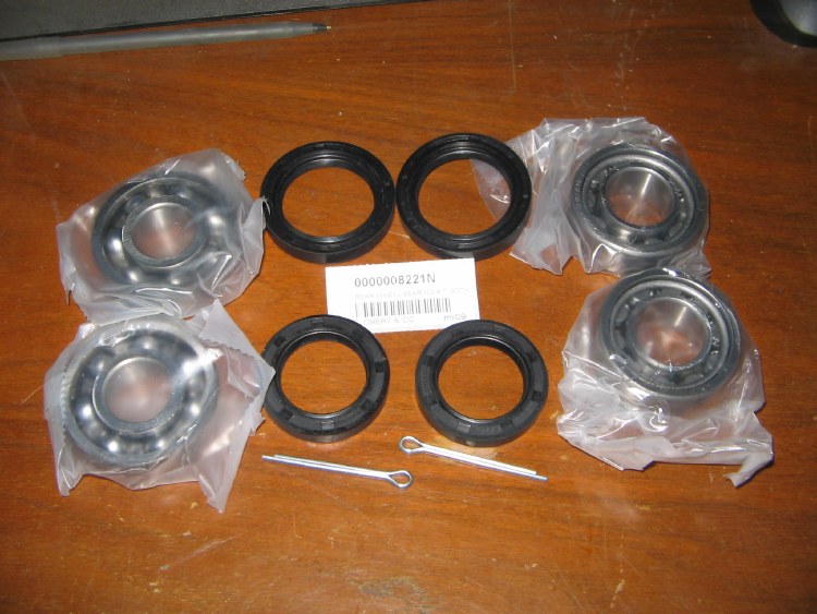 REAR WHEEL BEARING KIT, BOTH