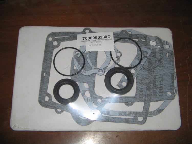 TRANSMISSION GASKET SET