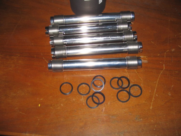 FLEXIBLE PUSH ROD TUBE SET