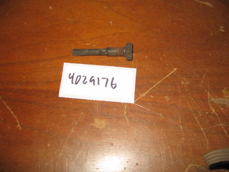 CAMSHAFT F BUSH LOCATING BOLT