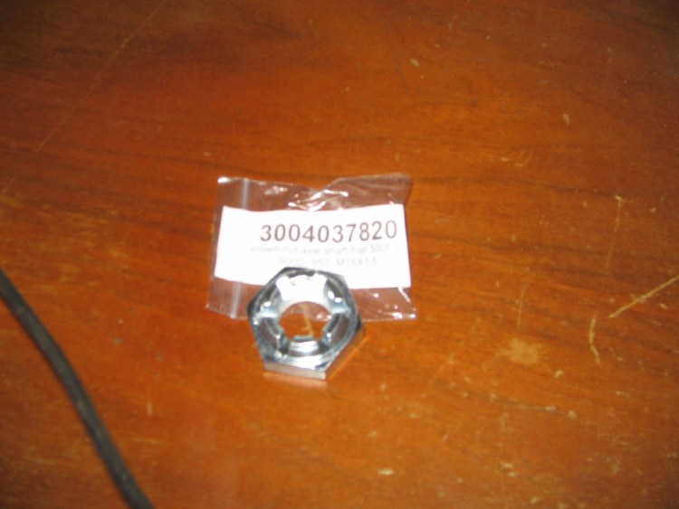 REAR STUB AXLE CASTLED NUT