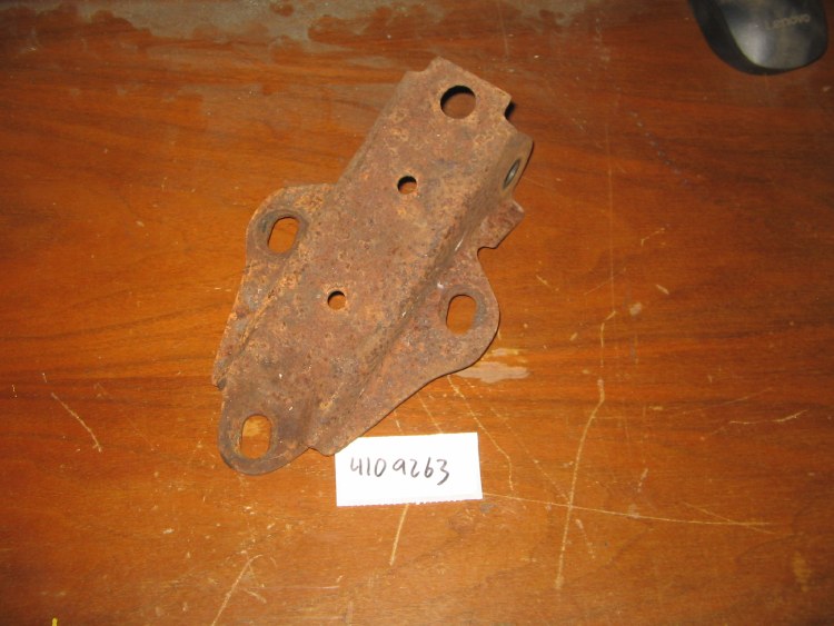 LEFT LOWER CONTROL ARM BRACKET
