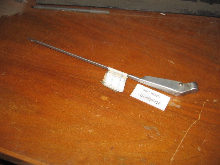 WIPER ARM