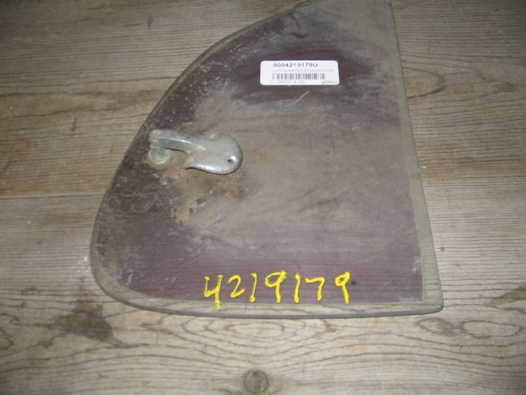 LEFT QUARTER WINDOW GLASS