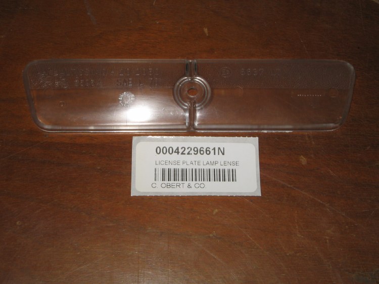 LICENSE PLATE LAMP LENS