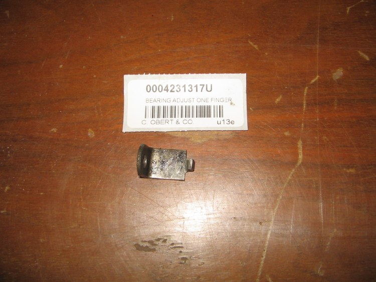 BEARING ADJUST ONE FINGER CLIP