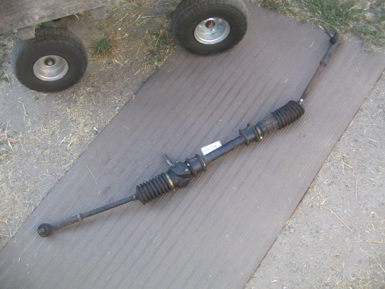 WORN OUT STEERING RACK