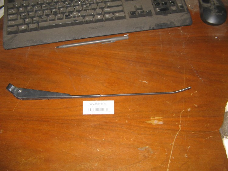 WIPER ARM