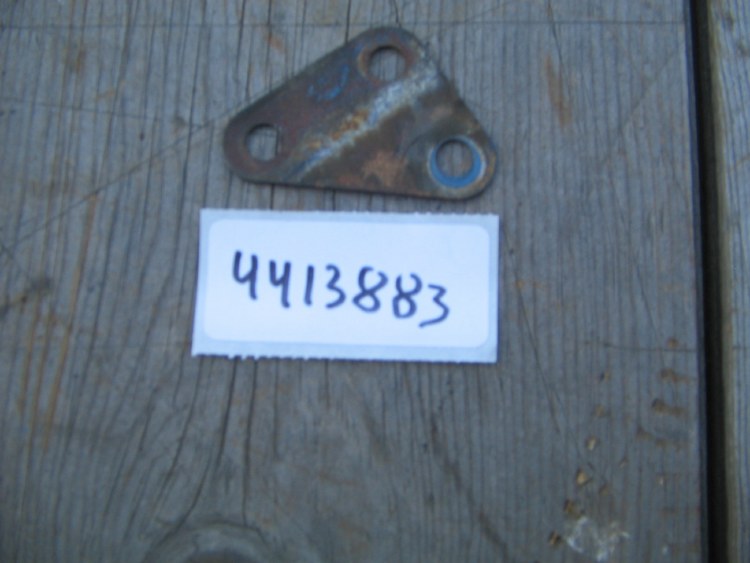 1979-8? LARGE STARTER BRACE