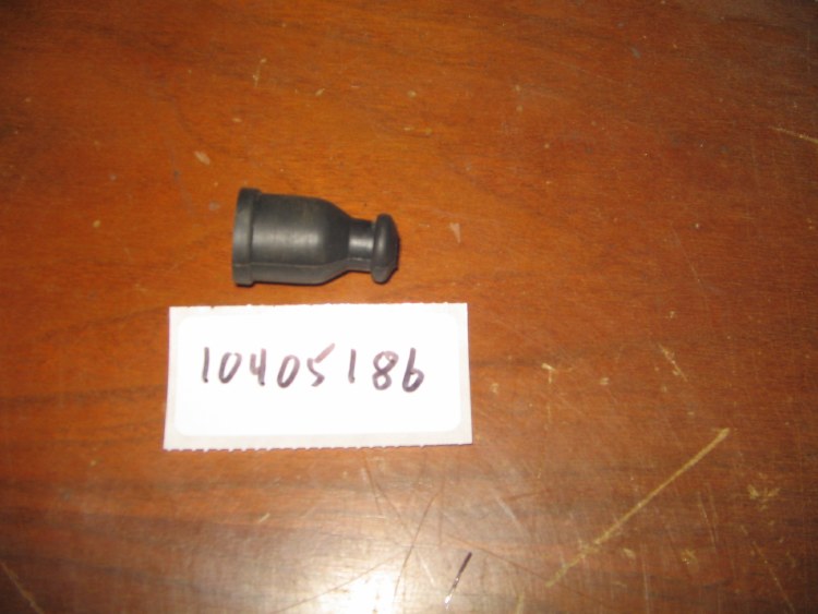PLUG WIRE RUBBER BOOT AT CAP