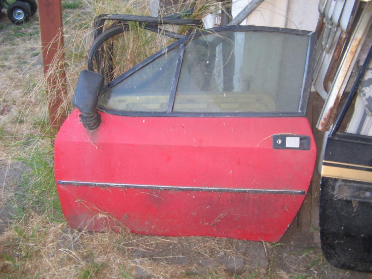 LEFT DOOR AS REMOVED FROM CAR