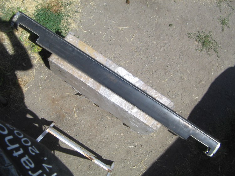 USA FRONT BUMPER BAR & PAD
