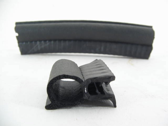 A/MARKET RUBBER TRUNK SEAL