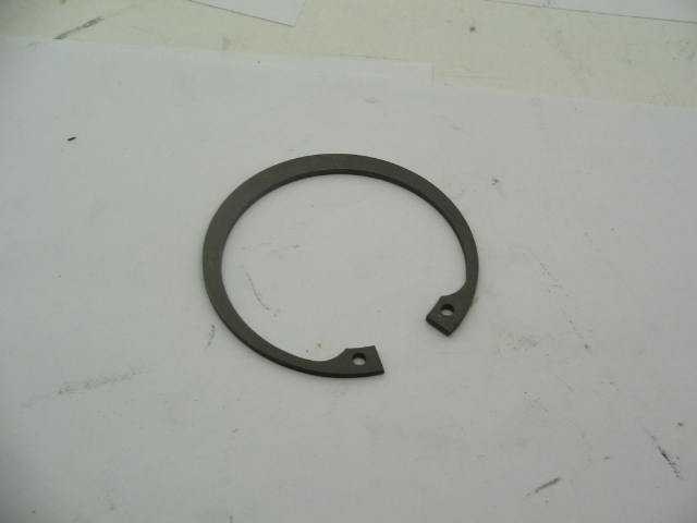 REAR HUB SNAP RING