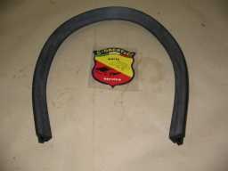 LOWER FRONT DOOR ANGLE GASKETS
