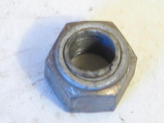 DIFFERENTIAL PINION LOCK NUT