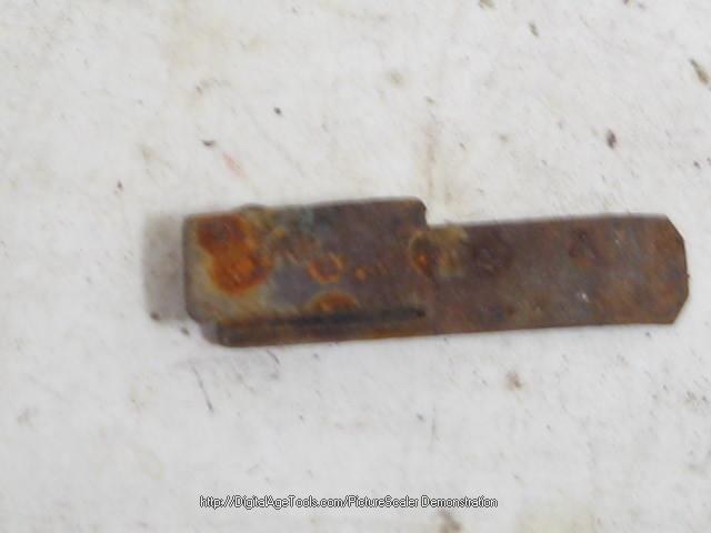 LONG DOOR PANEL CLIP