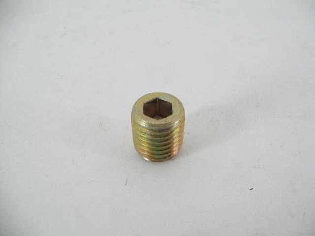 CYLINDER HEAD FRONT PLUG