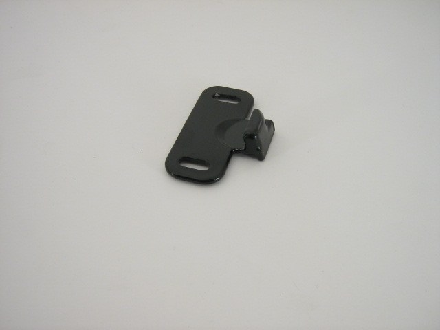 G/BOX DOOR LATCH STRIKER PLATE