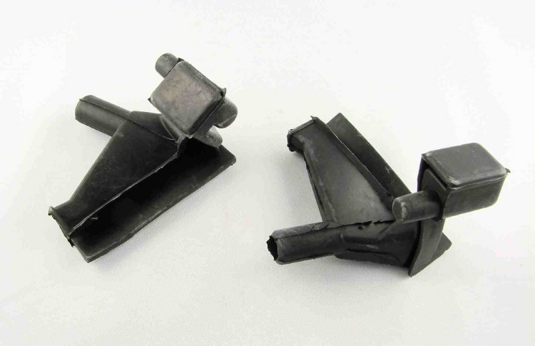 B POST RUBBER BOOT PAIR