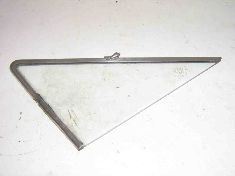 CLEAR LEFT WING VENT GLASS