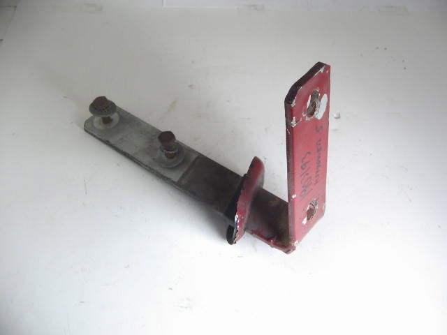 thumbnail image 2 of Empi Rear Bumper Brackets – Adapt Early Bumper To 1968-1973 VW Bug, AC707006, 707924346374 2 of 2