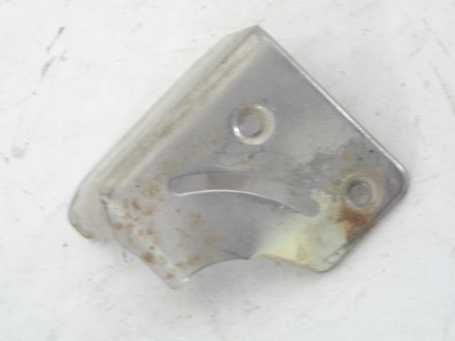 RIGHT DOOR FRONT FISH PLATE