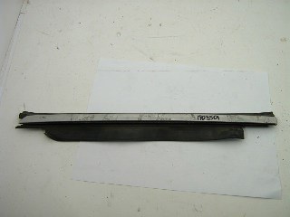 RIGHT REAR BRIGHT TRIM ON BODY