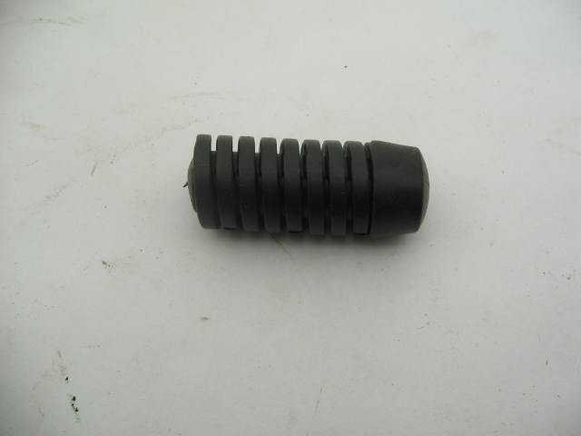 RUBBER SCREW IN ADJUSTABLE PAD