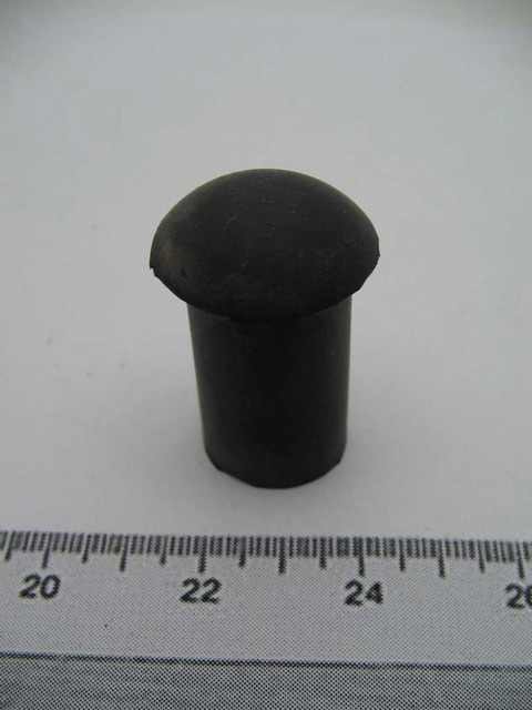 TOP F OF DOOR POST RUBBER PLUG