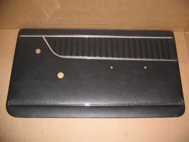 1970 RT FRONT BLACK DOOR PANEL