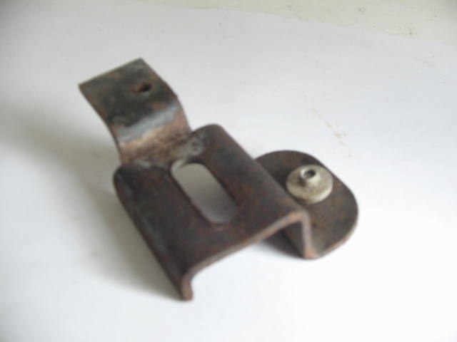 TOP FRAME INNER RT COVER MOUNT