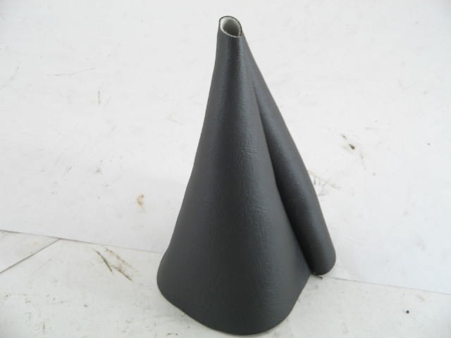 BLACK VINYL GEAR SHIFT BOOT
